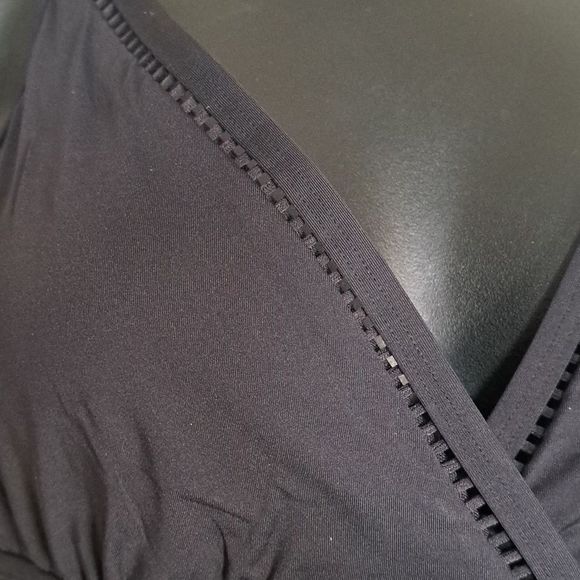 Bleu Rod Beattie Behind The Seams Surplice One Piece Swimsuit OTS Mio Black - Picture 6 of 11